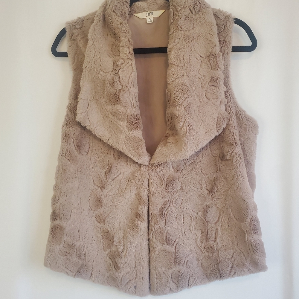 JACK Size S 70's Retro blanket soft neutral sleeveless vest